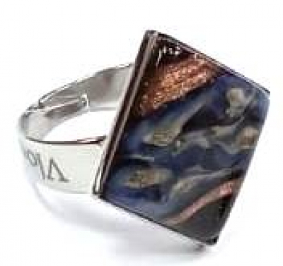 Кольцо KO4681 (Ювелирный сплав) Серебряные грани, ювелирная компания