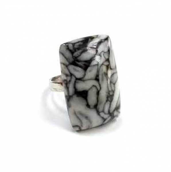 Кольцо 132900-118 (Ag 925) Серебряные грани, ювелирная компания