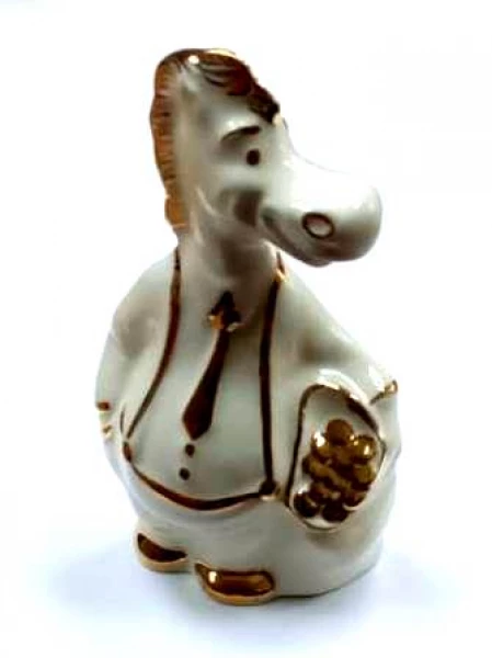 Сувенир Фарфор Конь Серебряные грани, ювелирная компания