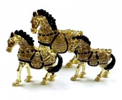 Сувенир Шкатулка Лошадки (набор) Серебряные грани, ювелирная компания