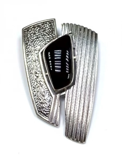 Брошь бш1852Об (Ag 925) Серебряные грани, ювелирная компания