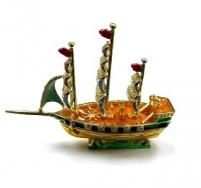 Сувенир Шкатулка Корабль Серебряные грани, ювелирная компания