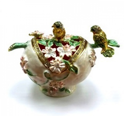 Сувенир Шкатулка Птички на ветке Серебряные грани, ювелирная компания